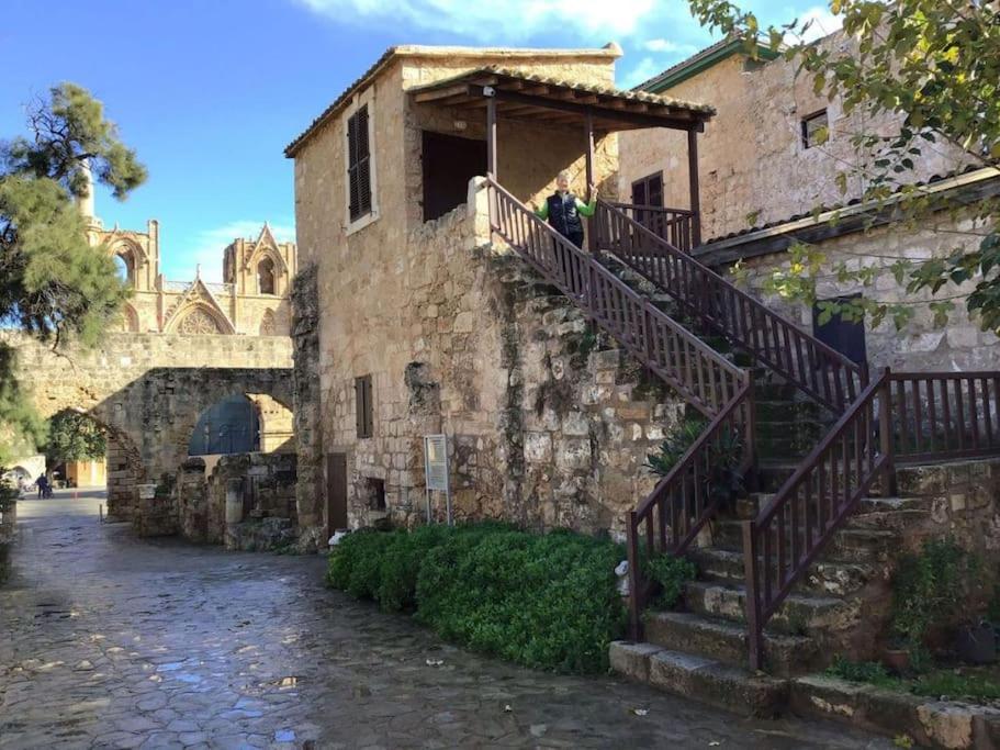 Arsinoe Guest House ฟามากุสต้า ภายนอก รูปภาพ